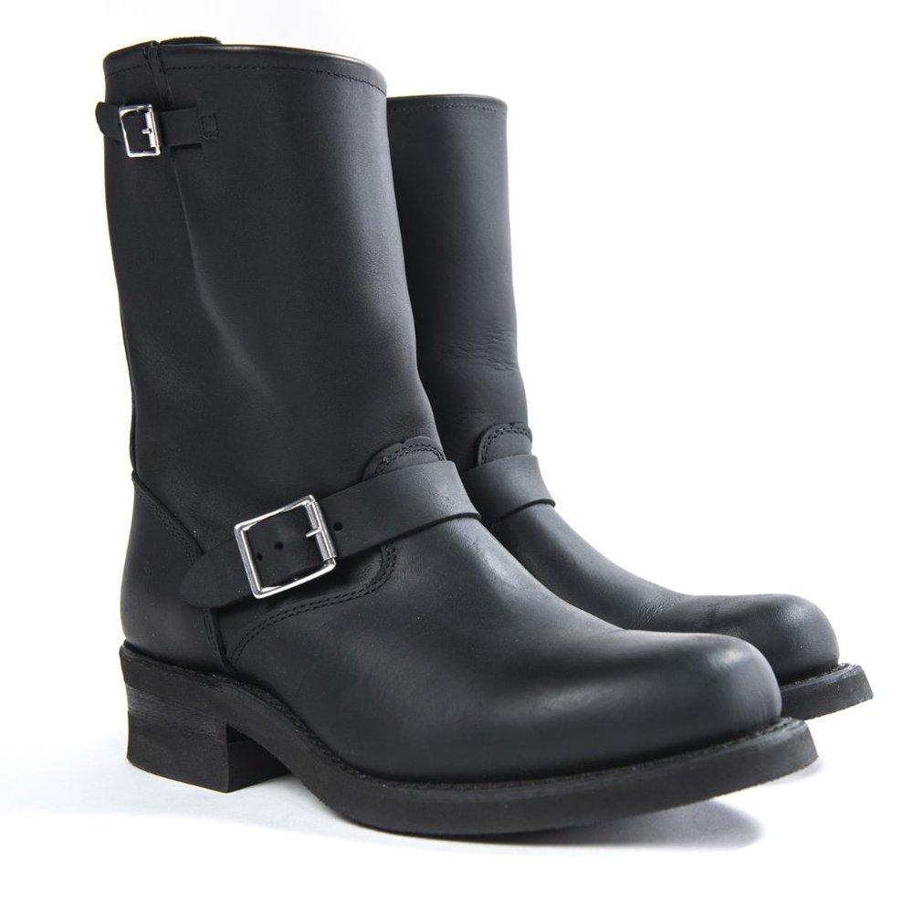 Frye Engineer Boots 12R, size 9.5D